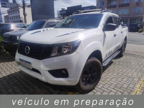 NISSAN FRONTIER 2.3 16V TURBO DIESEL ATTACK CD 4X4 AUTOMÁTICO